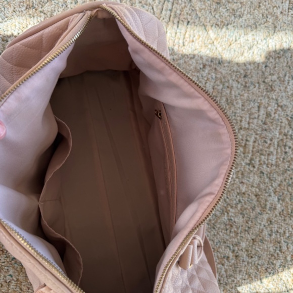 Quilted leather weekender Travel duffle bag - Picture 4 of 7